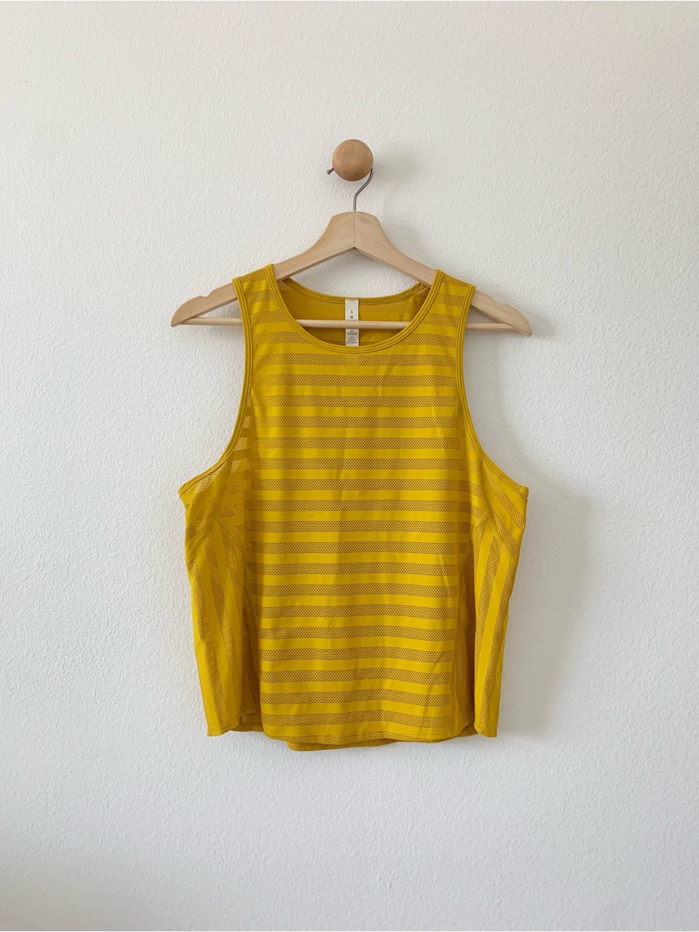 Lululemon Mustard Yellow Stripe Mesh Athletic Sports Off and Running Tank Top 6